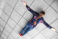 reenacting_valei_body_configurations_galerie_vorplatz_boden